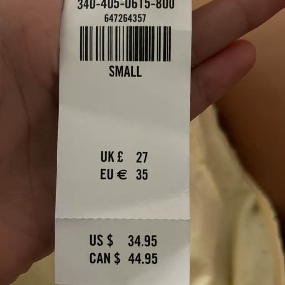 HOLLISTER NWT Yellow Eyelet Scrunch Crop Top - Picture 3 of 3